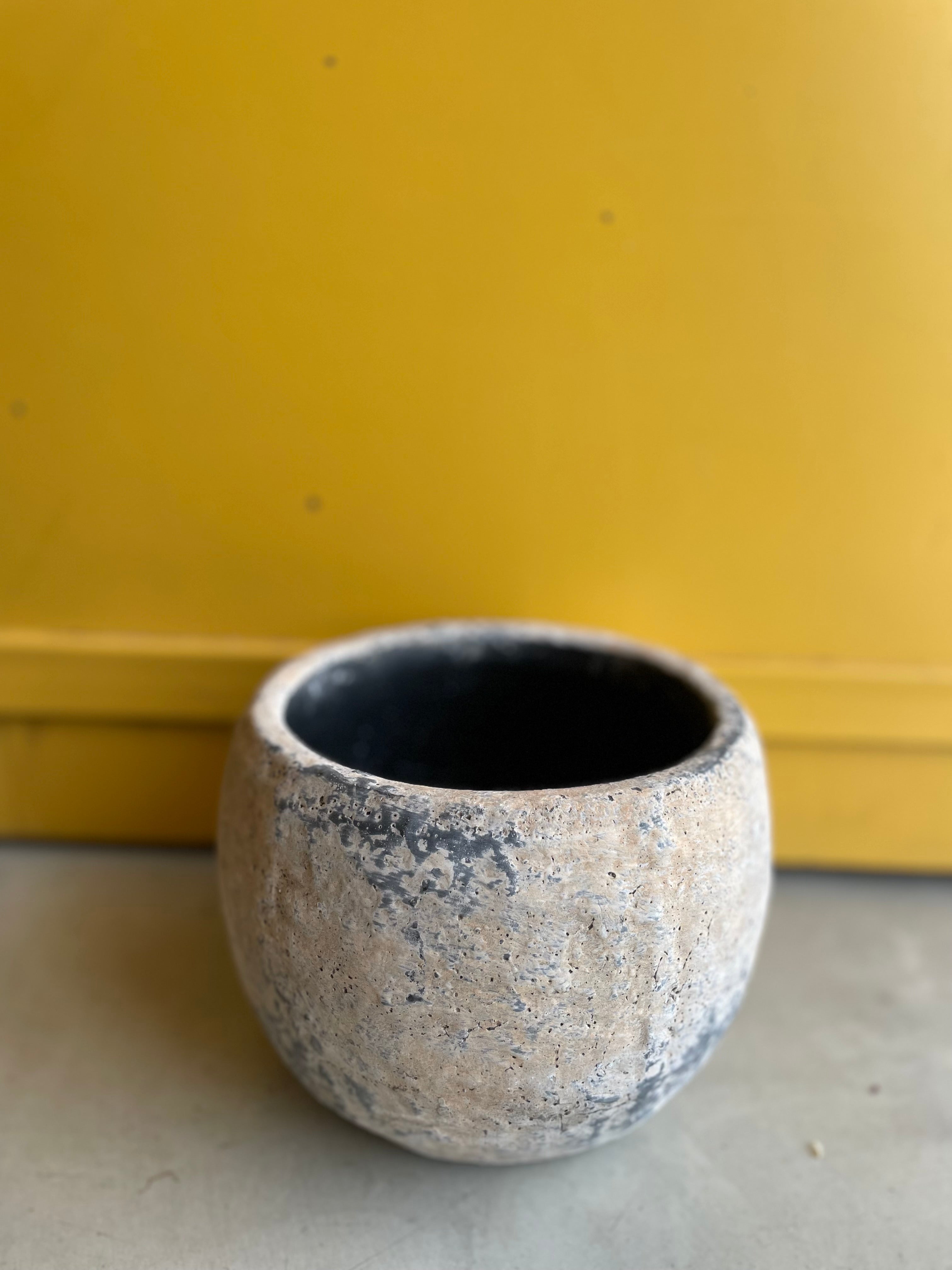 Vase Ceramic Small فازا